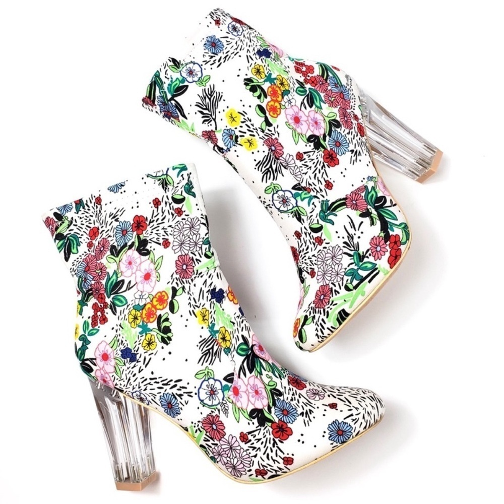 CHASE + CHLOE Clarity Floral Clear Lucite Heel Booties